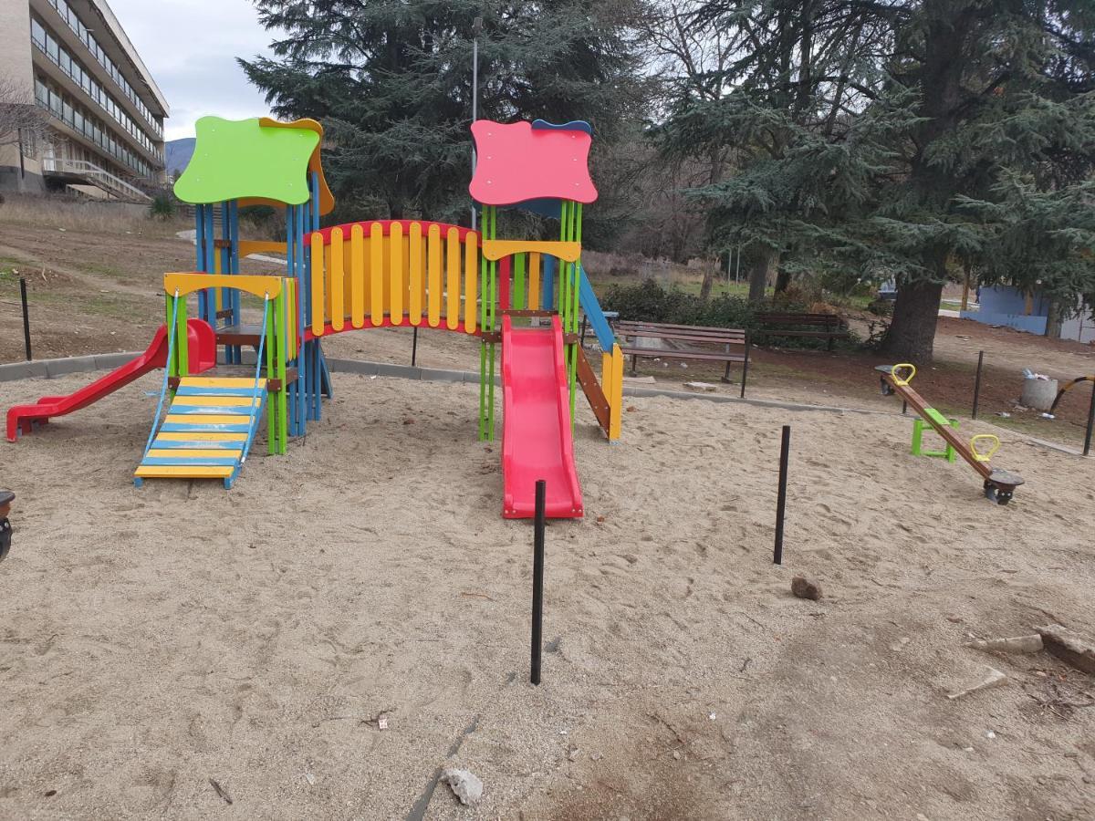 Хотел Дани Sandanski Buitenkant foto