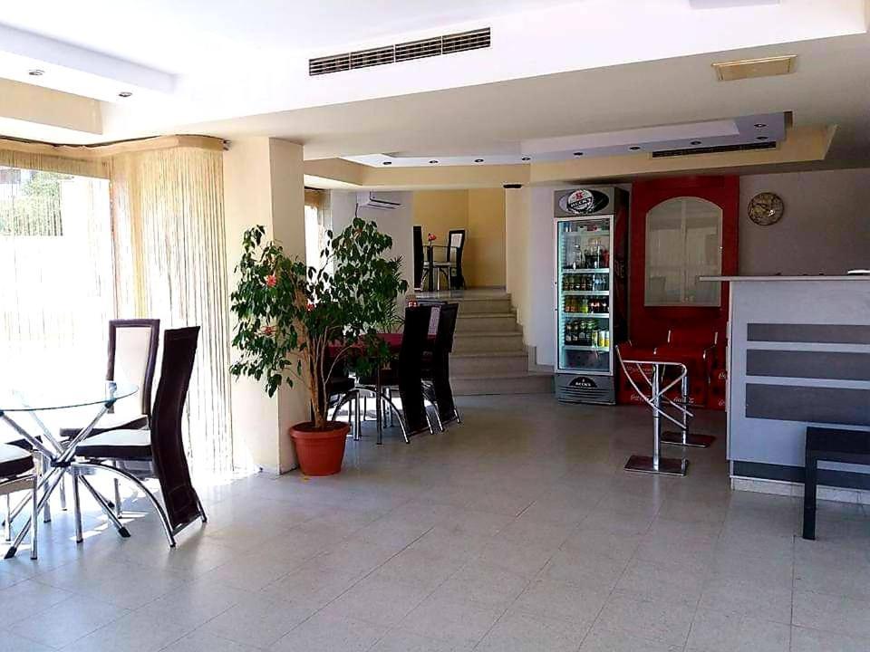 Хотел Дани Sandanski Buitenkant foto